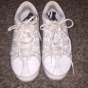 nike cheer shoes color inserts